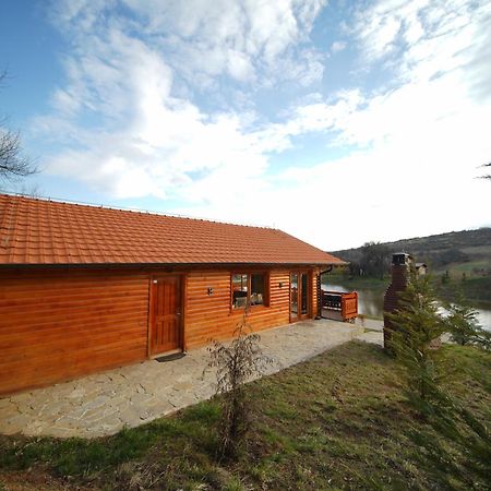 Bioland Villa'S Novoberdo Екстер'єр фото